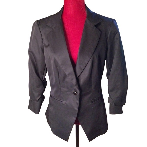 NWT Focus 2000 Black blazer sz 8 - Picture 1 of 6